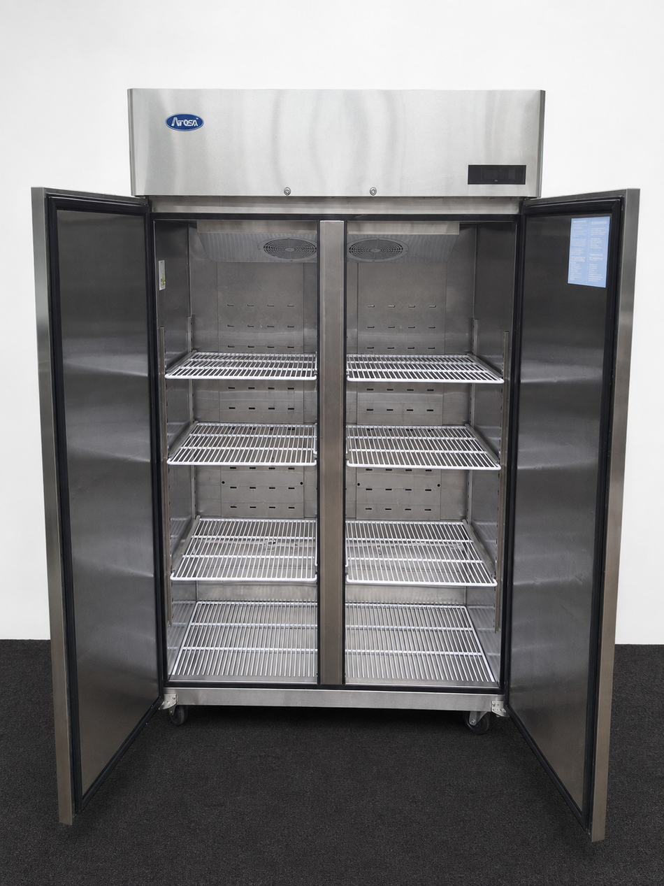Atosa MBF8002GR Upright Freezer