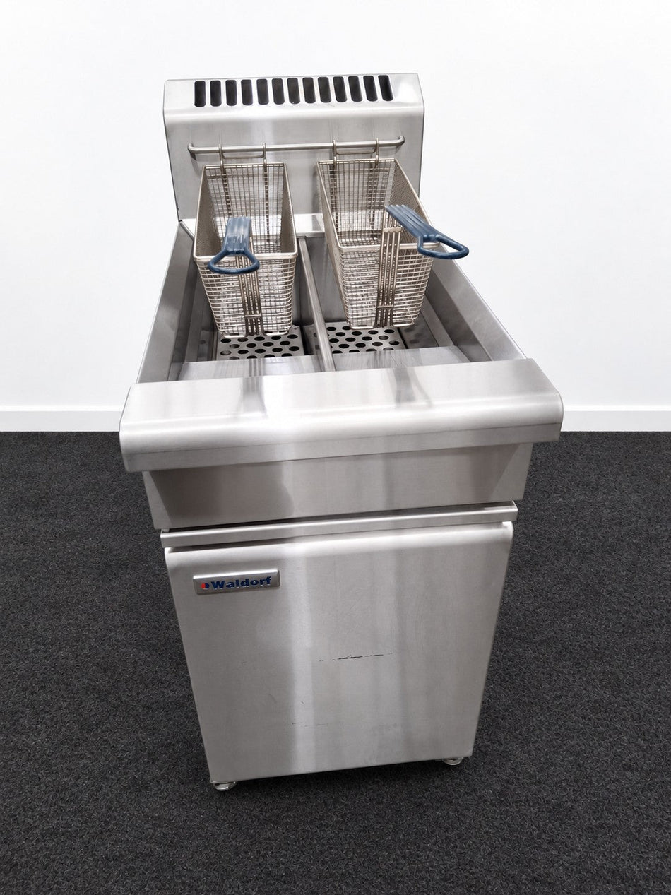 Waldorf FN8226G Fryer
