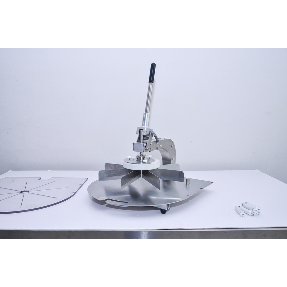 BakerMax 8 / 16 Slice Manual Pizza Cutter & Divider PD-16